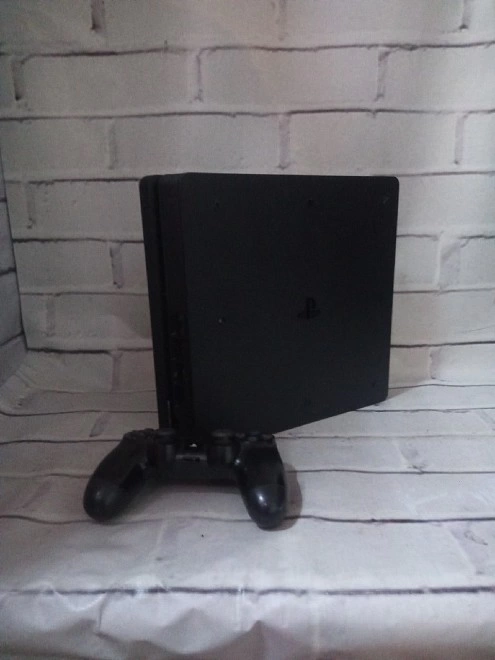 Игровая приставка PS4 PlayStation 4 500 gb