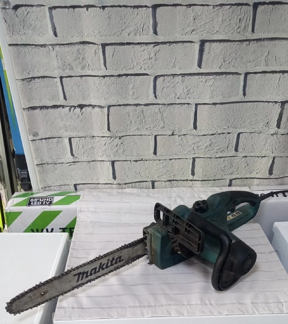 Электропила цепная Makita UC4041A