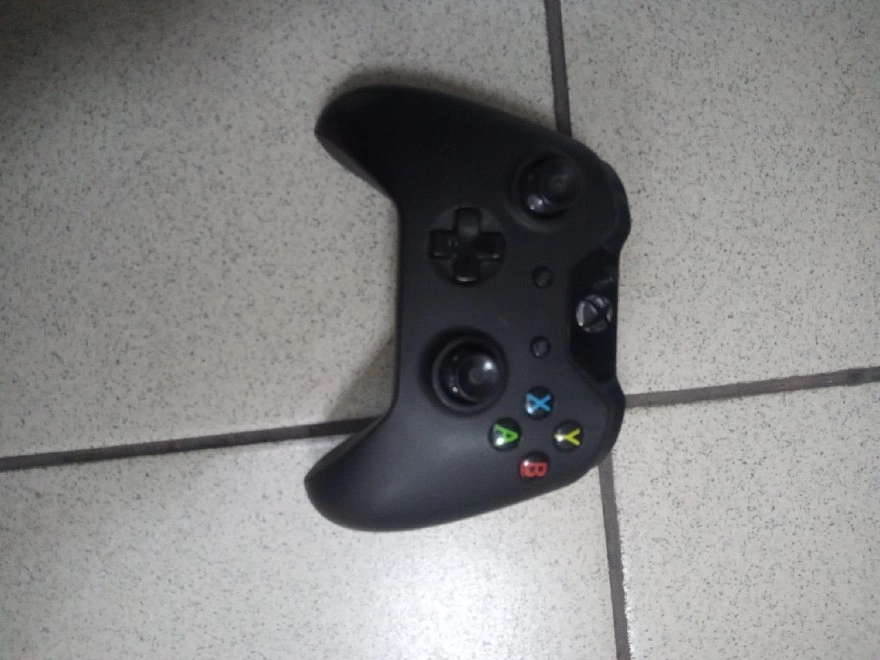 Игровая приставка X-Box One Microsoft 1540