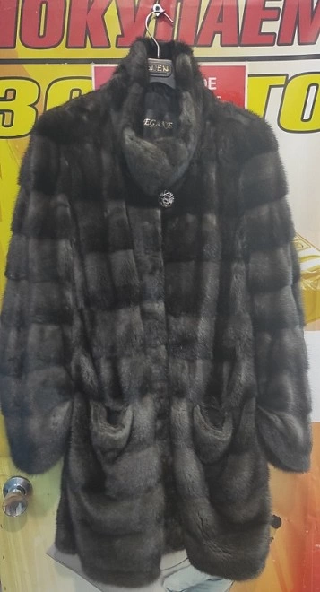 Шуба Egake 48р. 