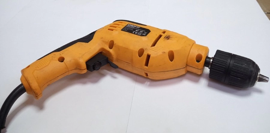 Электродрель DECO DKID600W