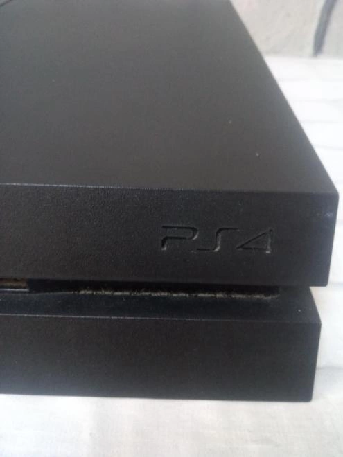 Игровая приставка PS4 Sony PlayStation 4 Slim