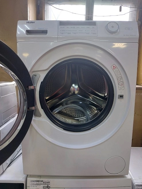 Стиральная машина Haier HW60-BP10959B