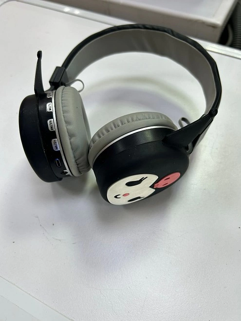 Наушники нет фирмы AH-806
