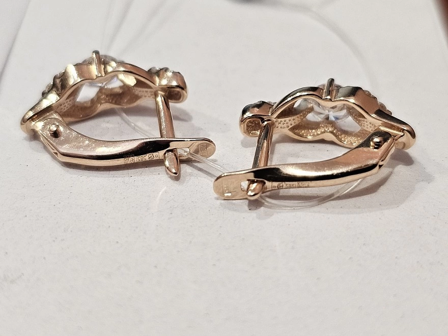 Серьги золотые с камнями  585 проба 2,6гр (ФМ)