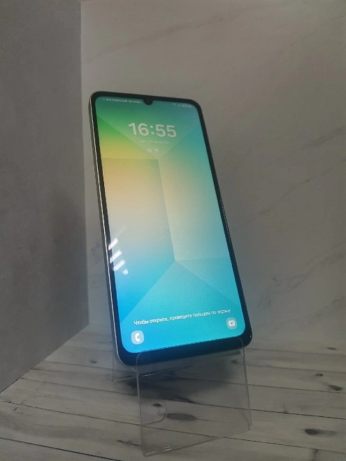 Смартфон Samsung A06 6/128gb 