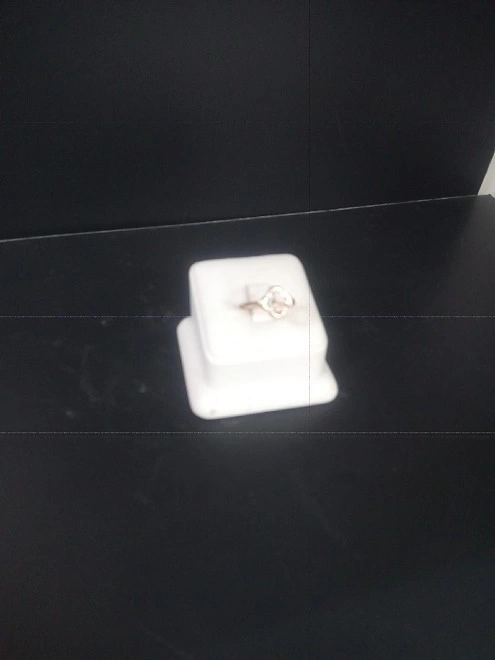 Кольцо золотое с камнями 585пр 2,050 гр 18,5р ФМ