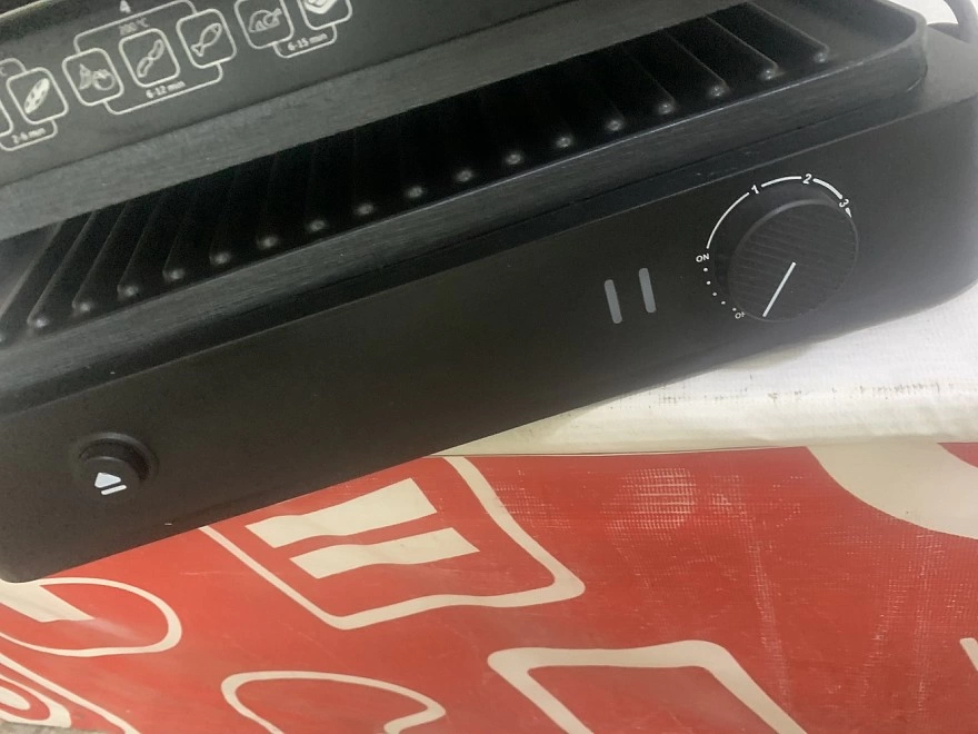 Электрогриль Redmond SteakMaster RGM-M822