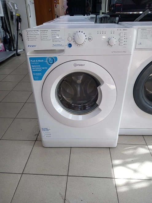 Стиральная машина Indesit BWSB50851