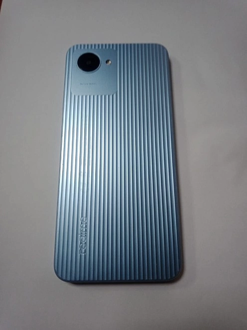 Смартфон Realme C30