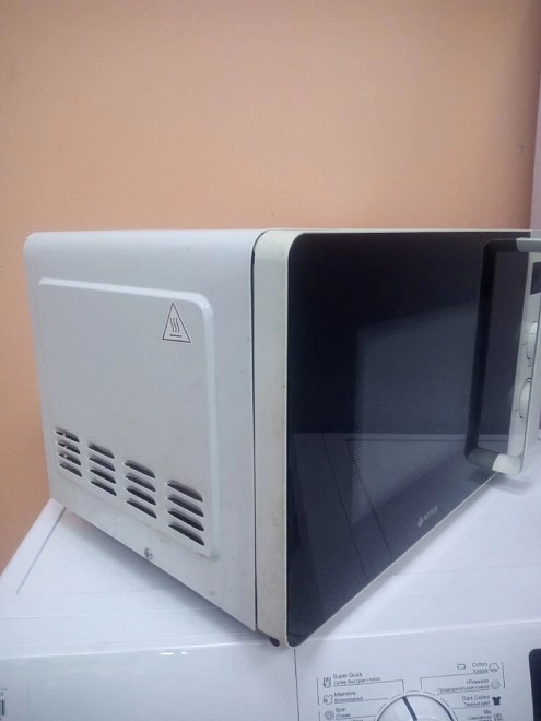 Микроволновая печь Vitek VT-2453W