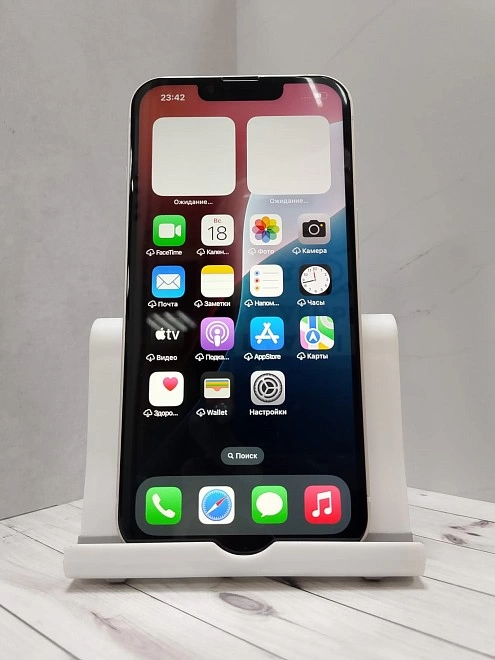 Смартфон Apple iPhone13  4/128GB