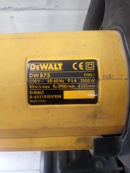 Электропила дисковая DeWALT DW875