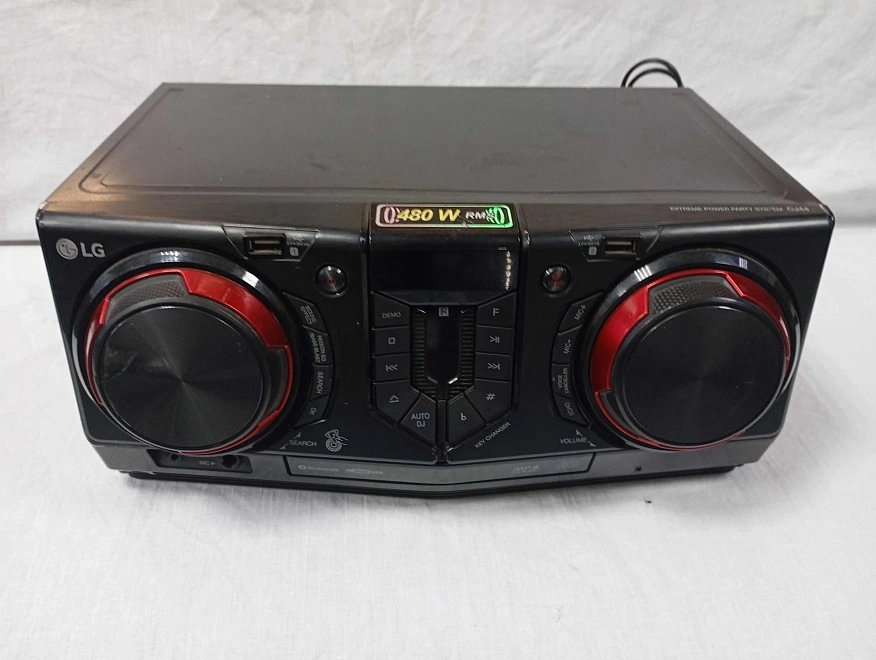 Акустическая система 2.0 LG CJ44