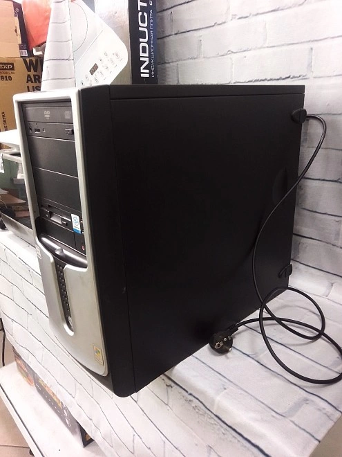 Системный блок Intel Сore2 1.86GHz/4Gb/320Gb/GF GT440 1Gb