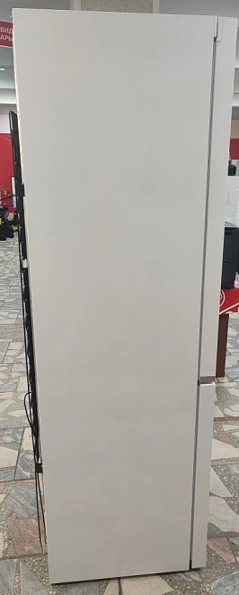 Холодильник Whirlpool W7 931T W