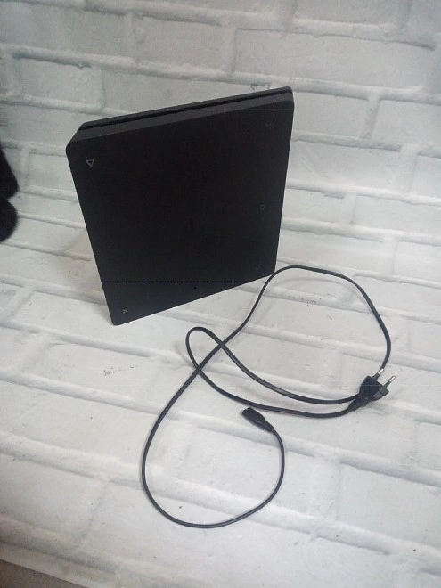 Игровая приставка PS4 Sony Slim 1Tb