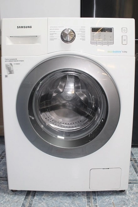 Стиральная машина Samsung WW60H2230EWDLP