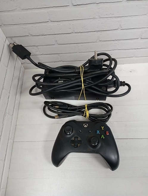 Игровая приставка X-Box One Microsoft Xbox One  500 GB, Black,
