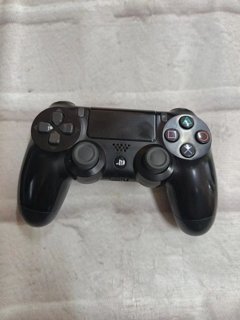 Игровая приставка PS4 PlayStation 4 Slim
