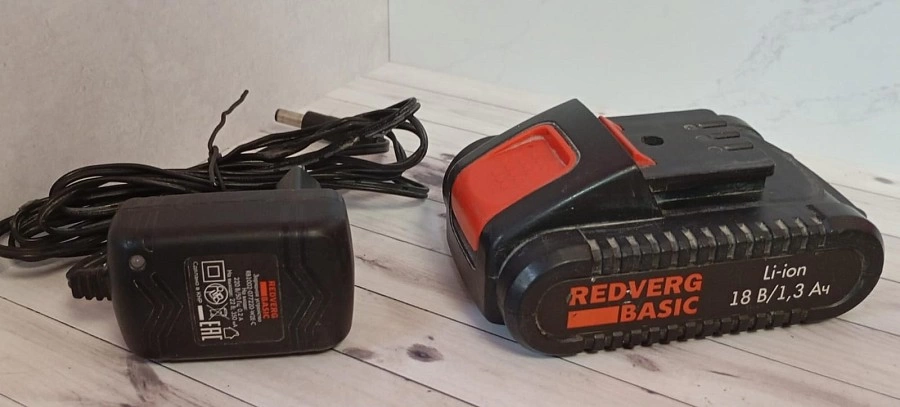Шуруповерт RedVerg basic sd18le/1-2 18В