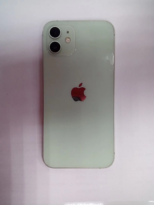 Смартфон Apple iPhone 12 64 Гб