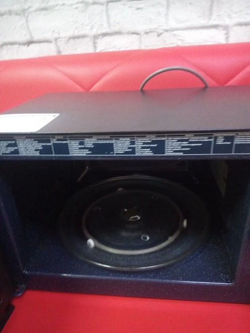 Микроволновая печь Samsung  MS23J5133AK черный