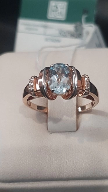 Кольцо золотое с камнями  585пр 3,84гр 18,5р-р ФМ