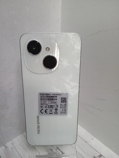 Смартфон TECNO SPARK Go 1 4+64GB
