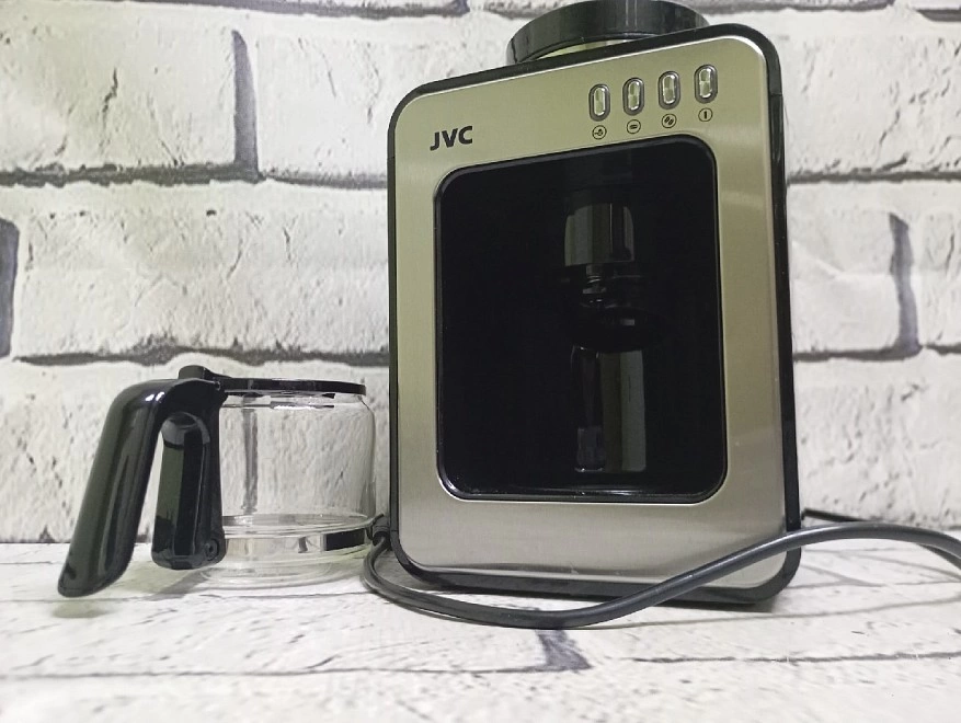 Кофемашина JVC JK-CF36