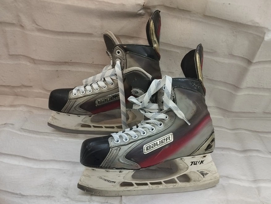 Коньки Bauer X7 45 размер