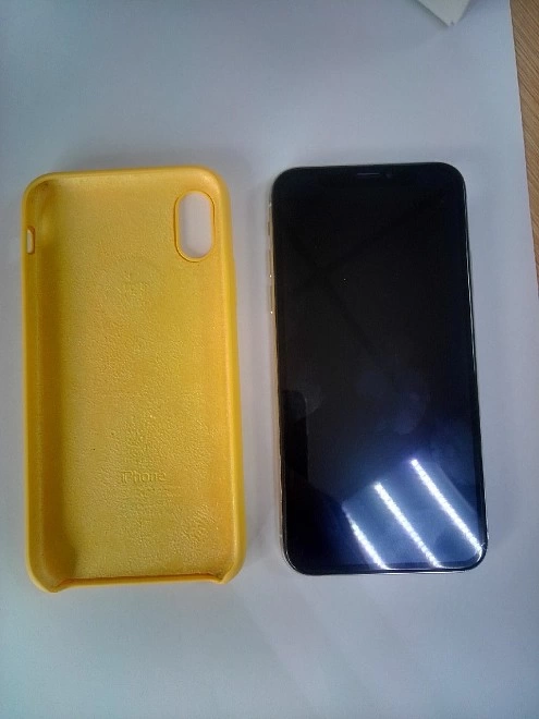 Смартфон Apple iPhone X (64 гб)