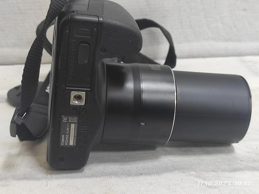 Фотоаппарат зеркальный Canon PC2152