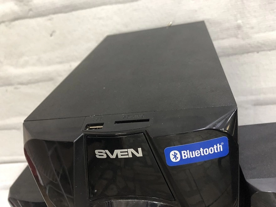Акустическая система 2.1 Sven MS-2070