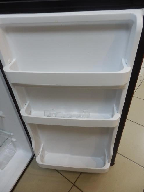 Холодильник SHIVAKI SDR-082T