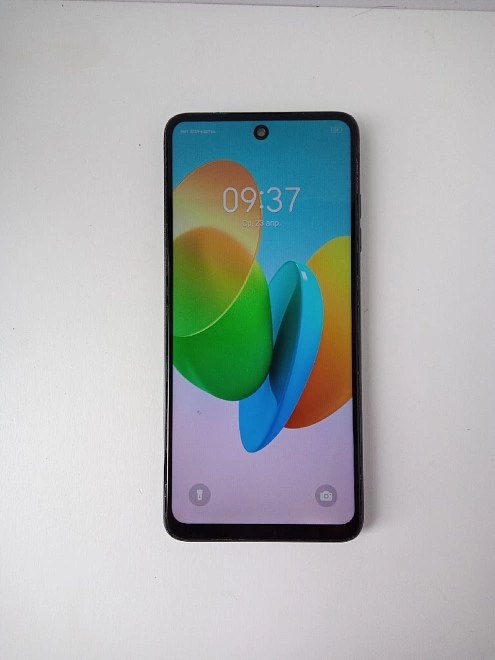 Смартфон TECNO SPARK 20C 256 Г