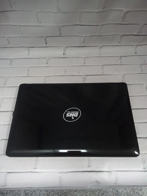 Ноутбук DNS E2-1800 1.70GHz/2Gb/500/HD7340Graphics
