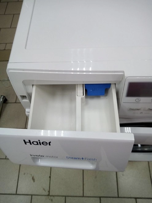 Стиральная машина Haier HW60-BP10929B