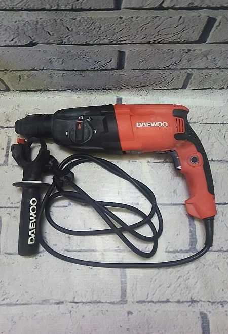 Перфоратор DAEWOO DAH 920