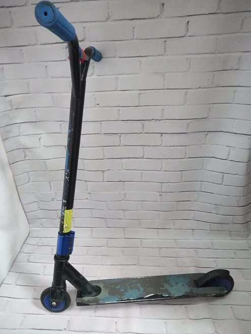Самокат Holto  LTNLD-9881