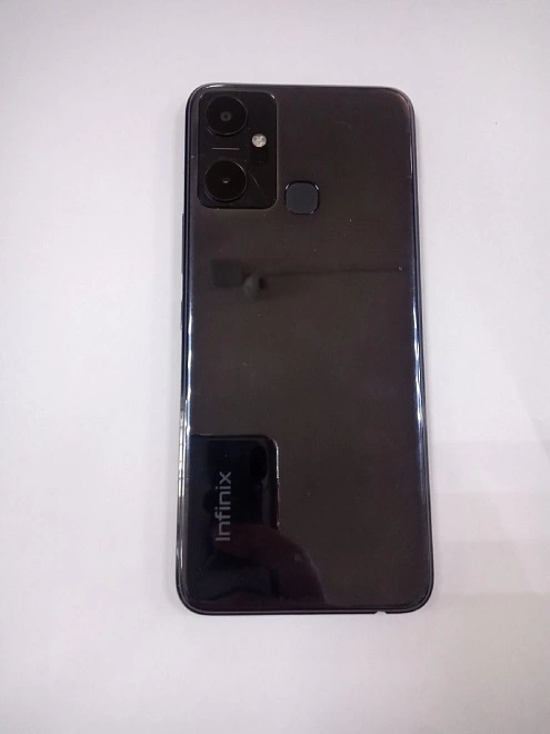 Смартфон Infinix Smart 6 Plus 3/64 ГБ, Dual nano SIM,