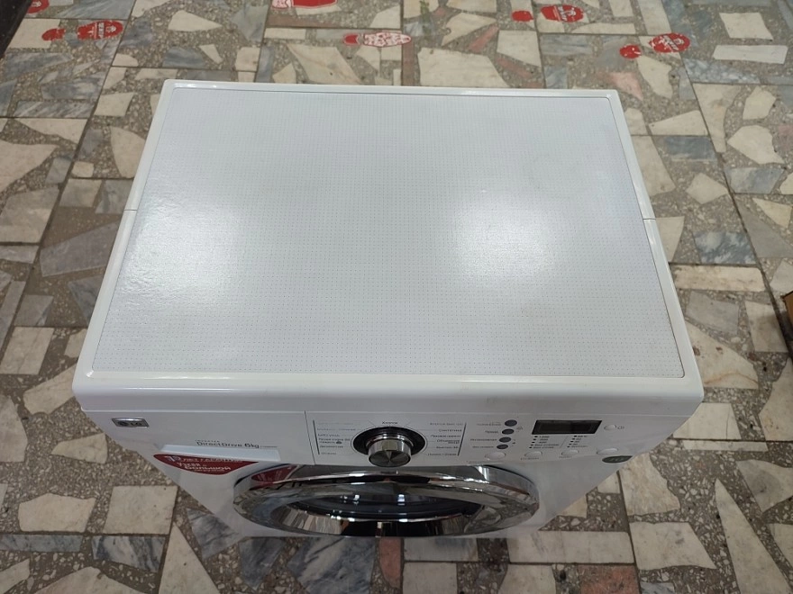 Стиральная машина LG F1229NDR