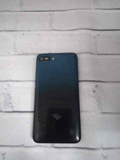 Смартфон  Itel  A25 DS Starry