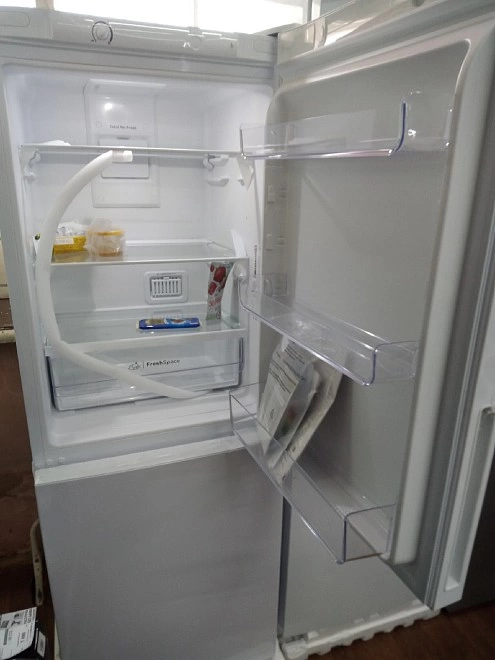 Холодильник Indesit ITR 4160 W