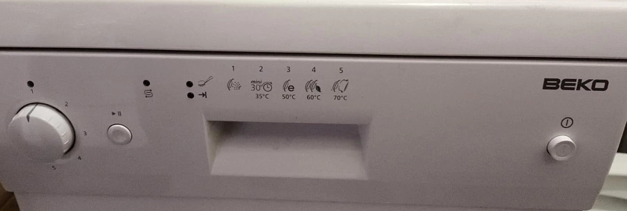 Посудомоечная машина Beko DWC 4540 W