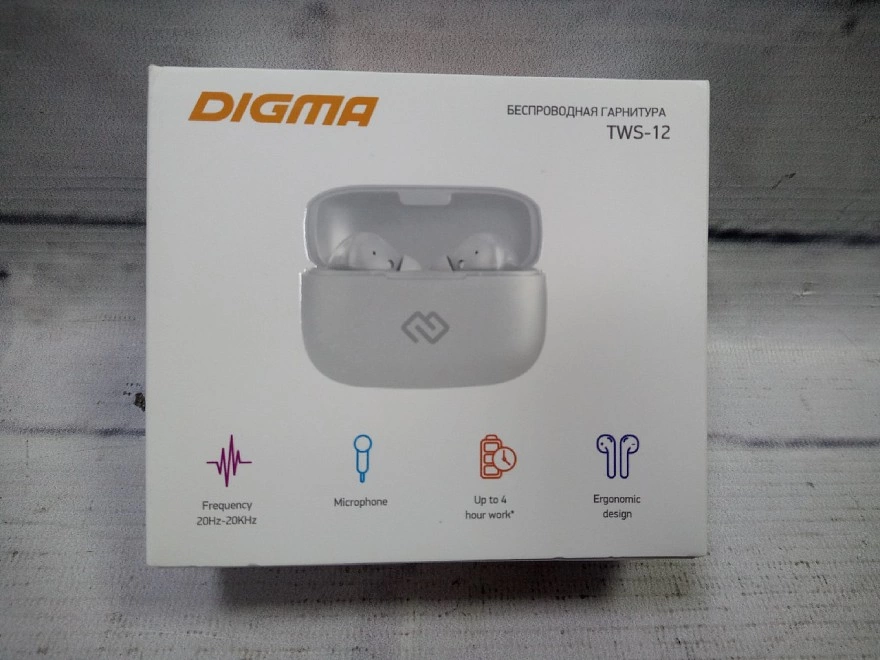 Наушники беспроводные Digma TWS-12