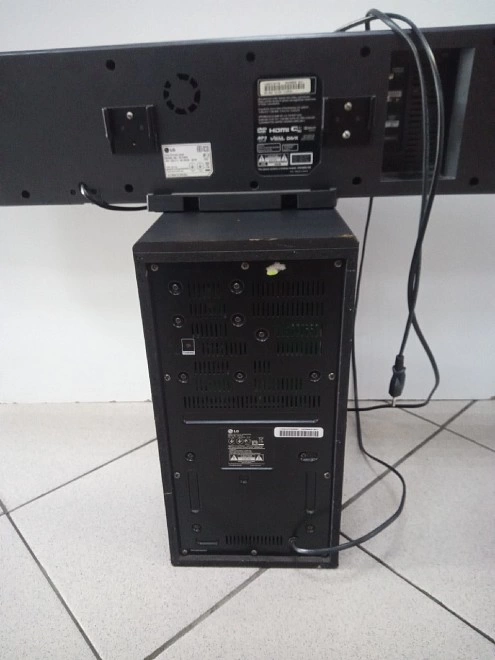 Саундбар LG HLT45W