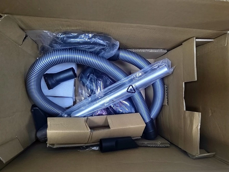 Пылесос Doffler VCB 2490 BL