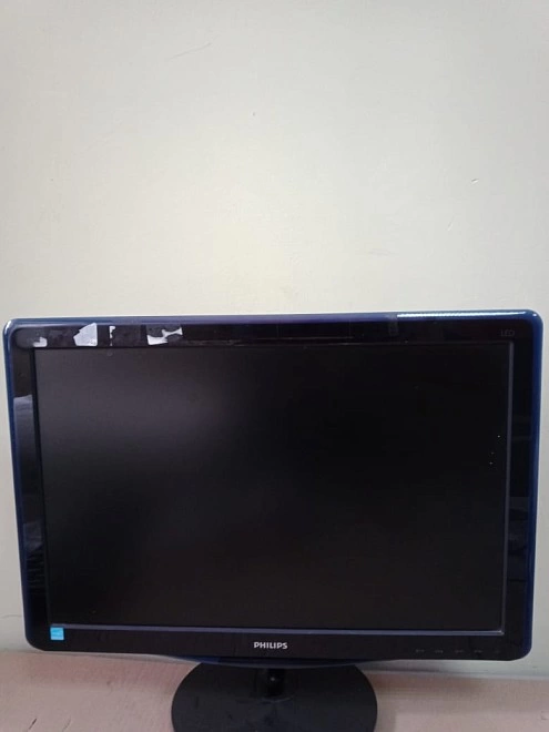 Монитор PHILIPS 190E3L