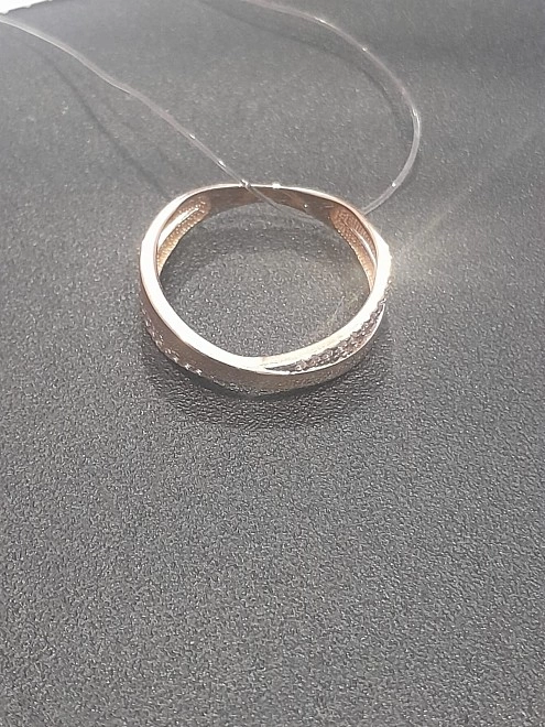 Кольцо золотое с камнями  585пр 17,5р-р 2,29гр ФМ